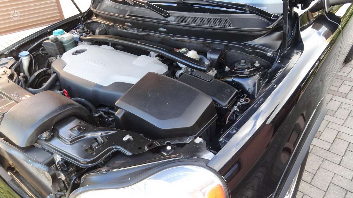Volvo XC90 2010 — photo 50