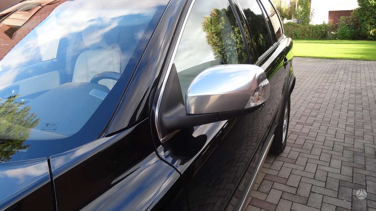 Volvo XC90 2010 — photo 52