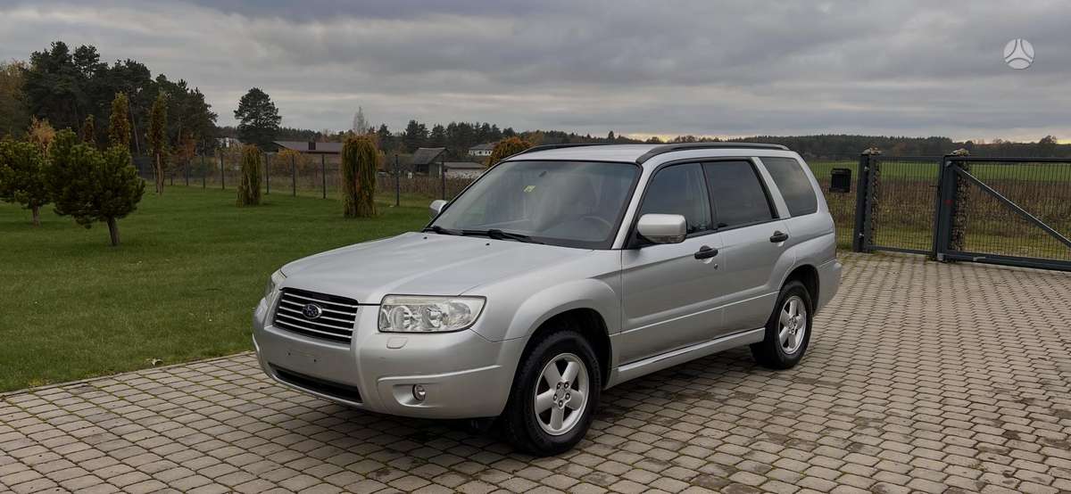 Subaru Forester 2007 — interior