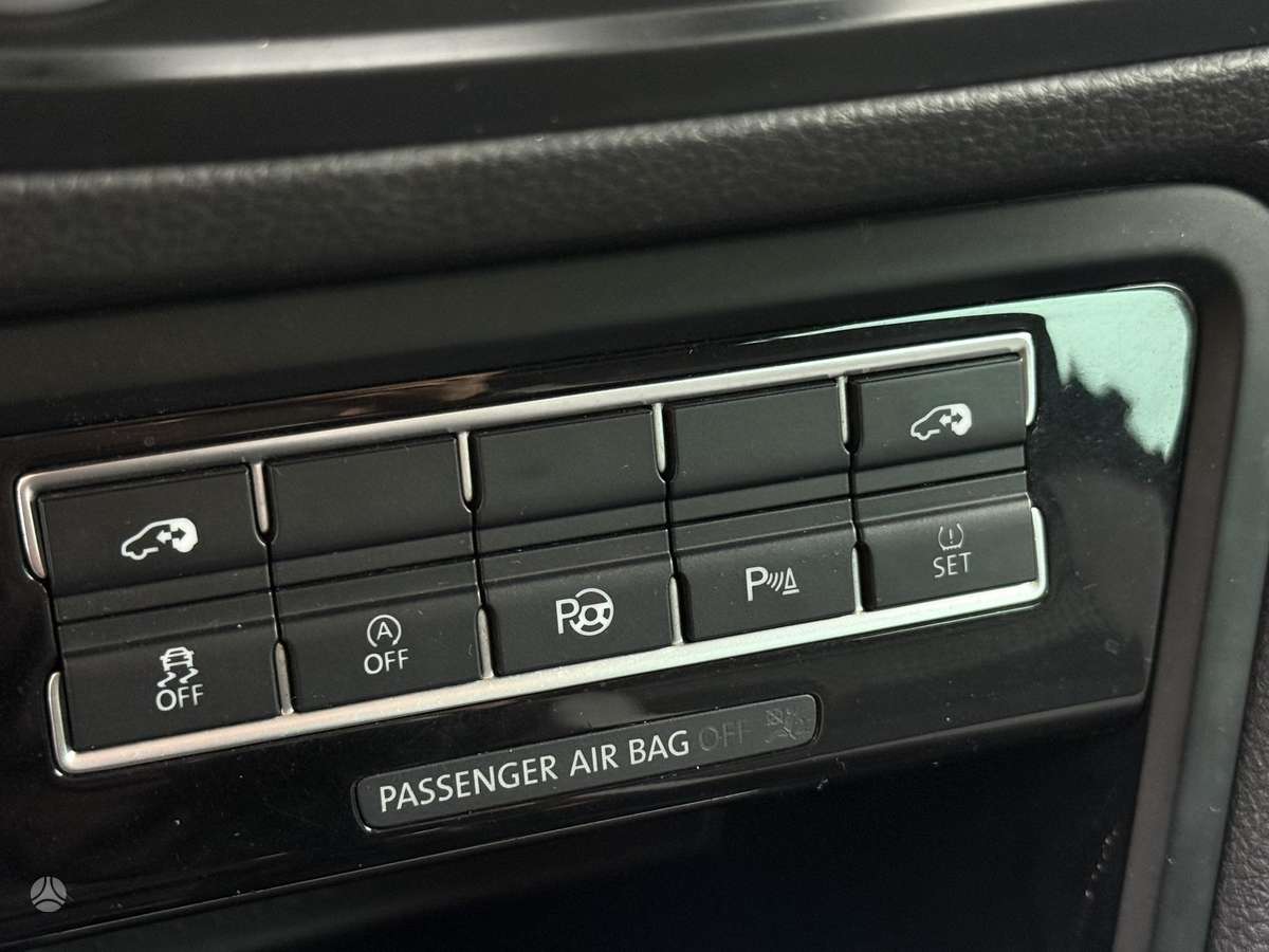 Volkswagen Sharan 2013 — photo 15
