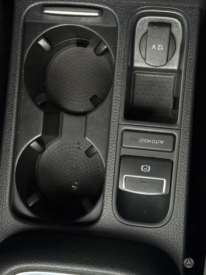 Volkswagen Sharan 2013 — photo 23