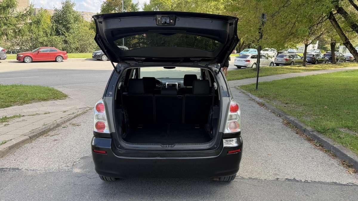 Toyota Corolla 2009 — photo 29