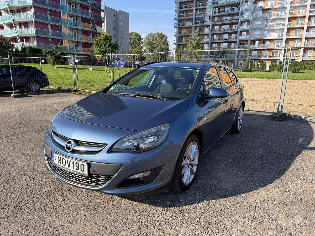 Opel Astra 2015 — photo 5