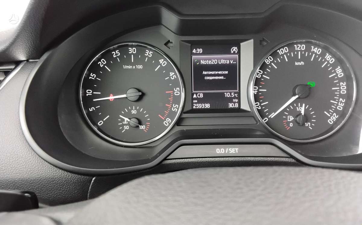 Skoda Octavia 2014 — фото 14