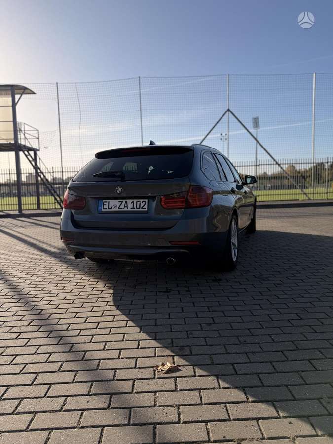 BMW 318 2013 — photo 7