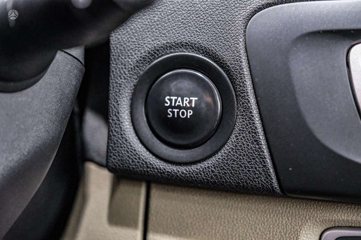 Renault Scenic 2011 — photo 20
