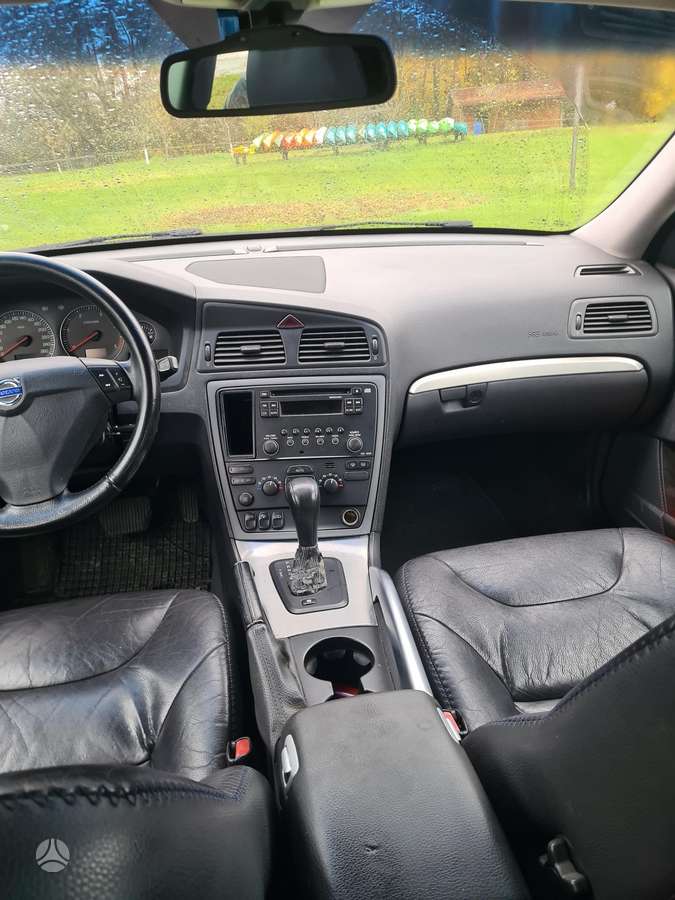 Volvo XC70 2006 — photo 11