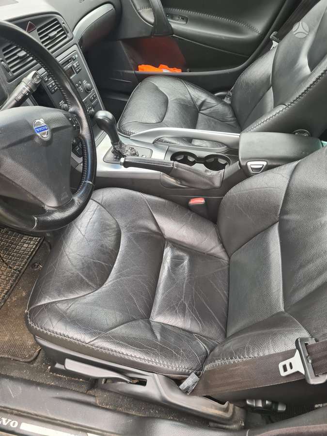Volvo XC70 2006 — photo 9