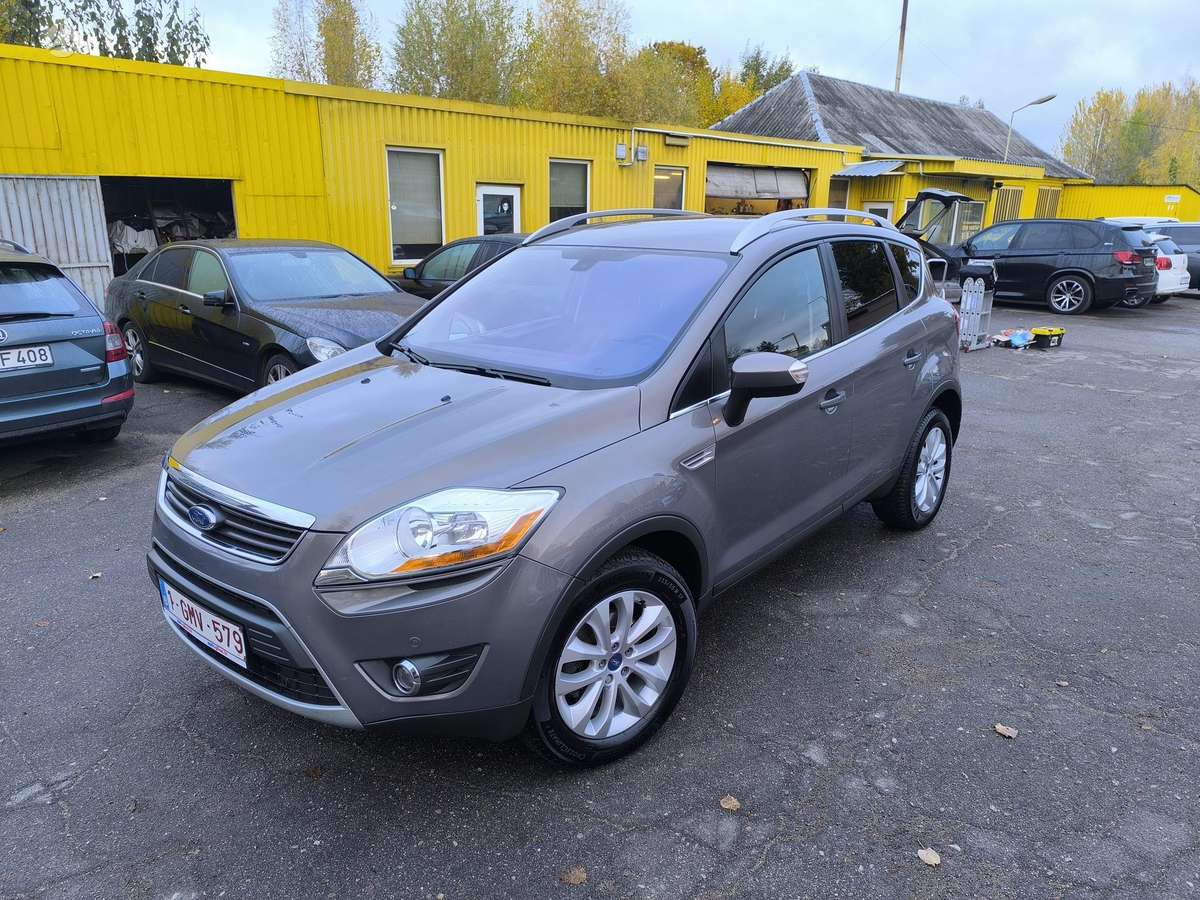 Ford Kuga 2012 — авто для ЗСУ з Європи