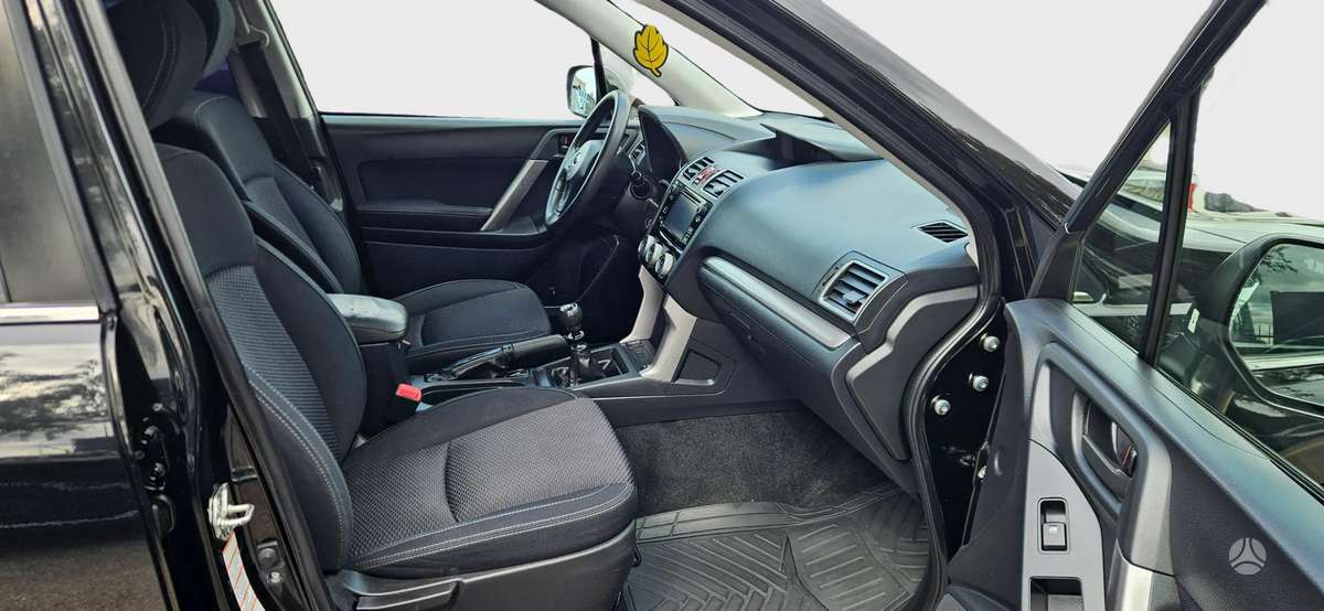 Subaru Forester 2015 — photo 11