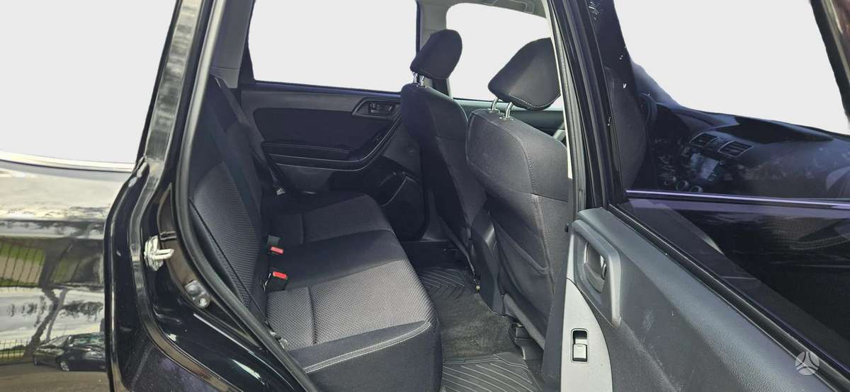 Subaru Forester 2015 — photo 12