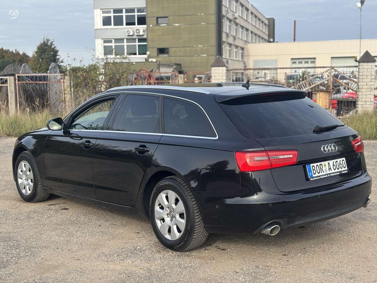 Audi A6 2013 — салон