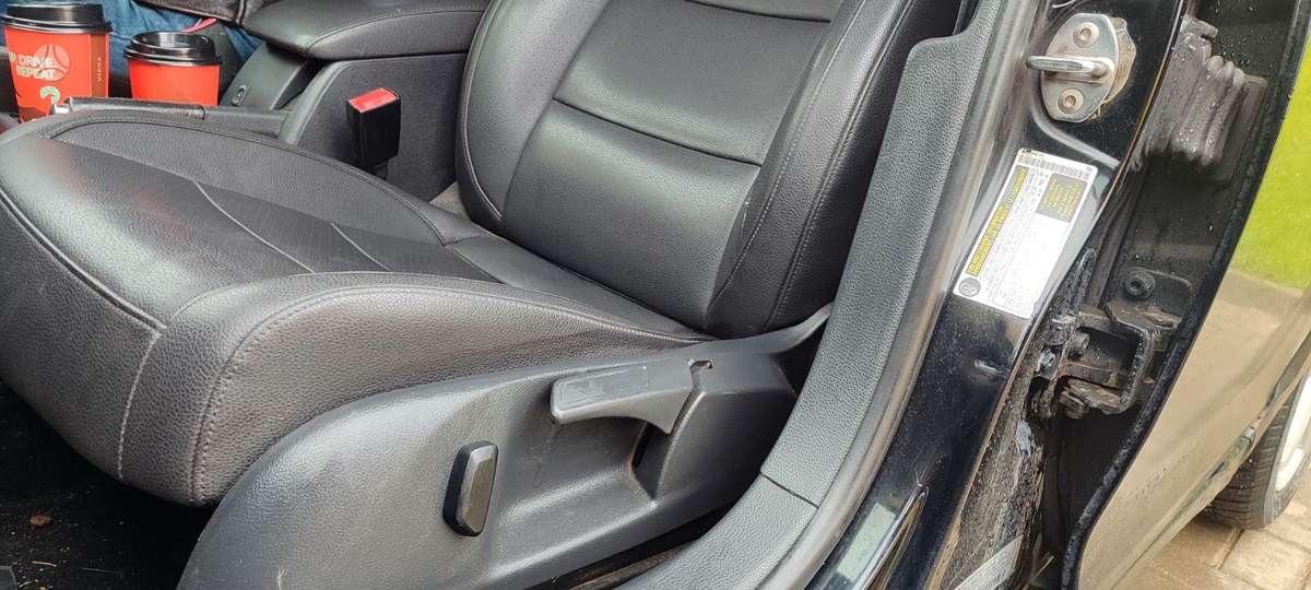 Volkswagen Golf 2009 — photo 12