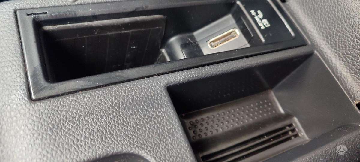 Volkswagen Golf 2009 — photo 15
