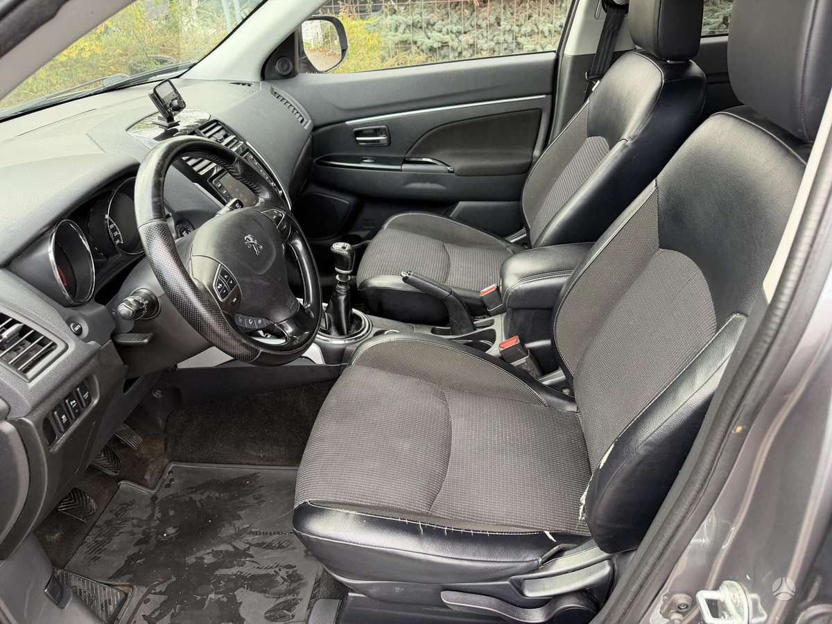 Peugeot 4008 2012 — photo 10