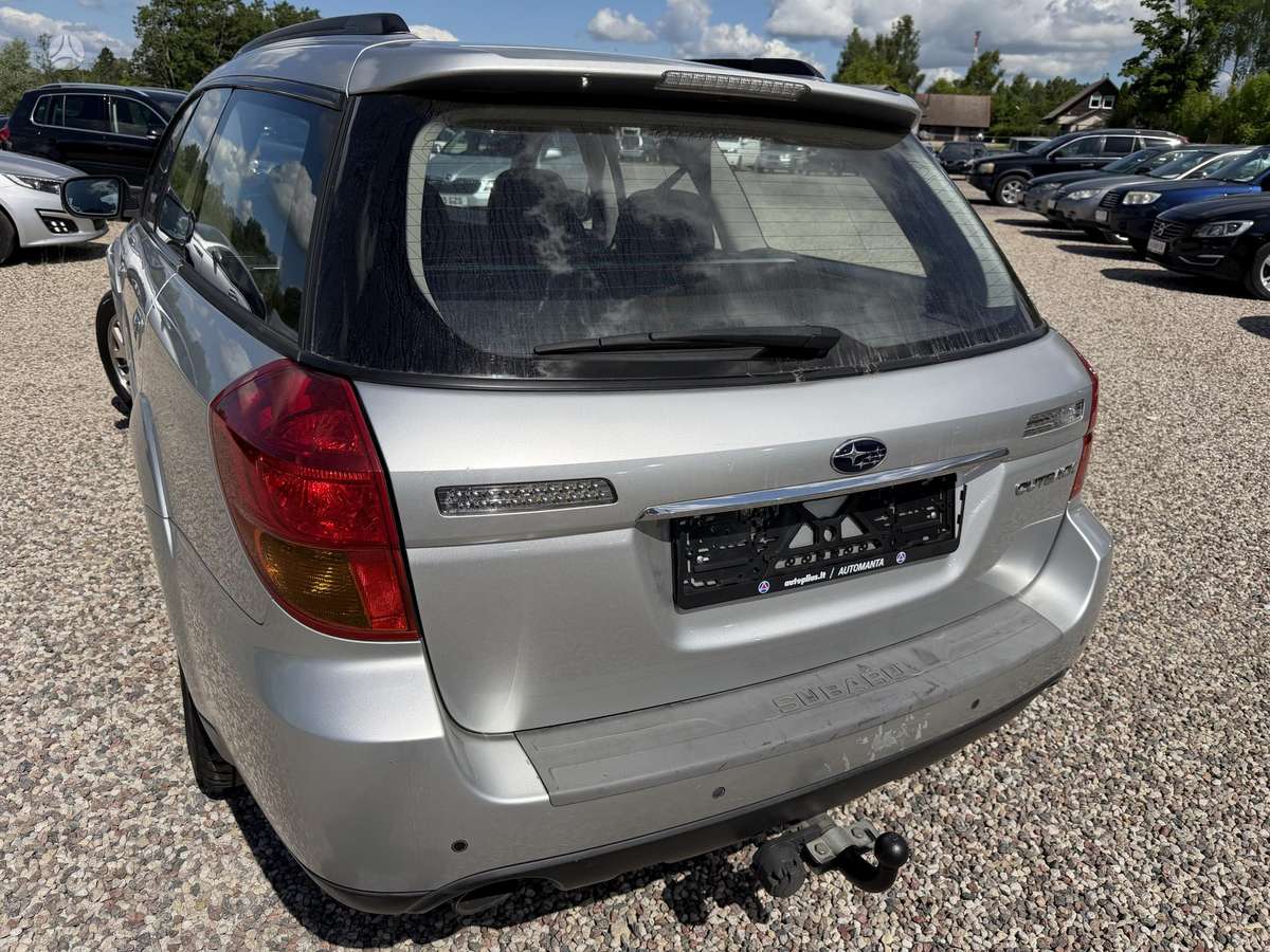 Subaru Outback 2005 — photo 12