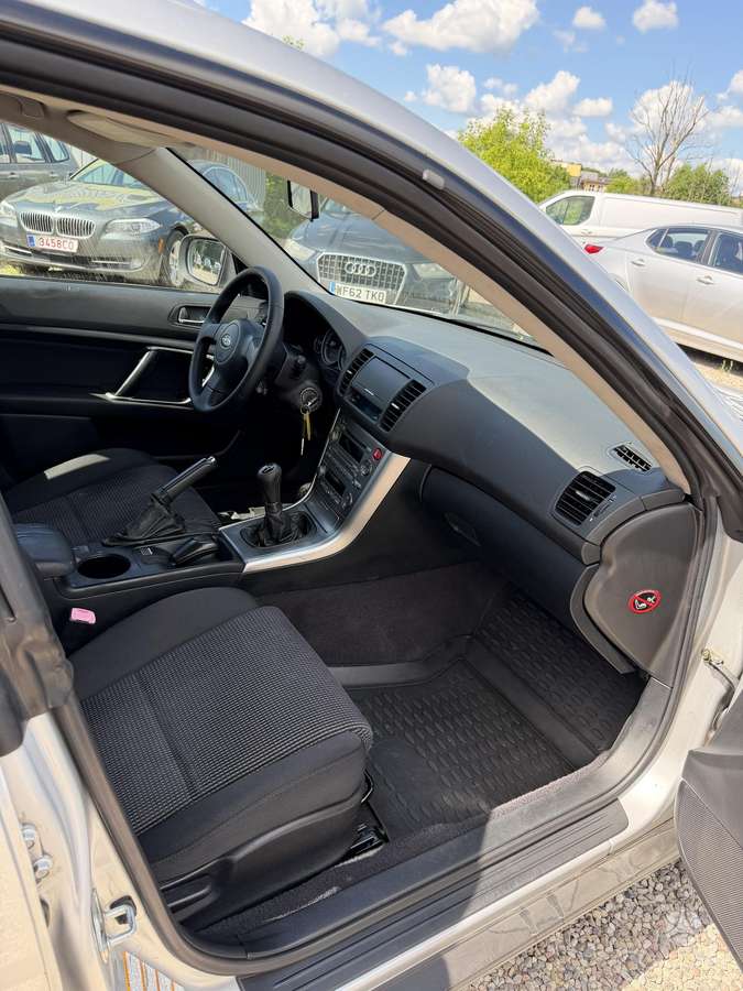 Subaru Outback 2005 — photo 29
