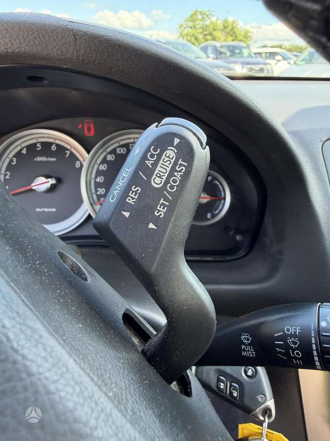 Subaru Outback 2005 — photo 35