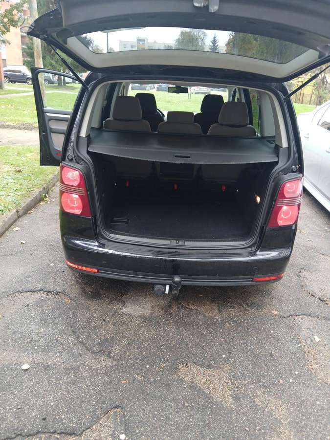 Volkswagen Touran 2007 — photo 10