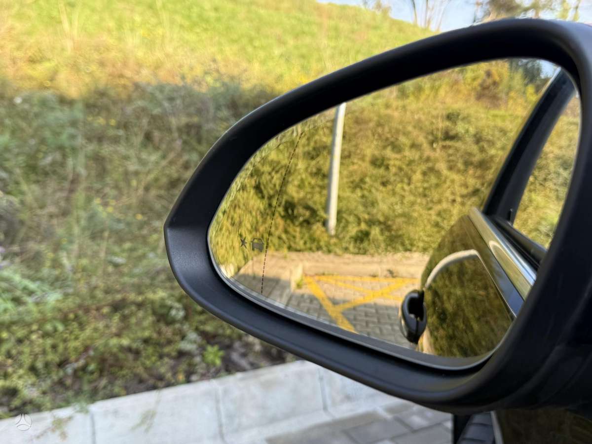 Opel Insignia 2013 — photo 12