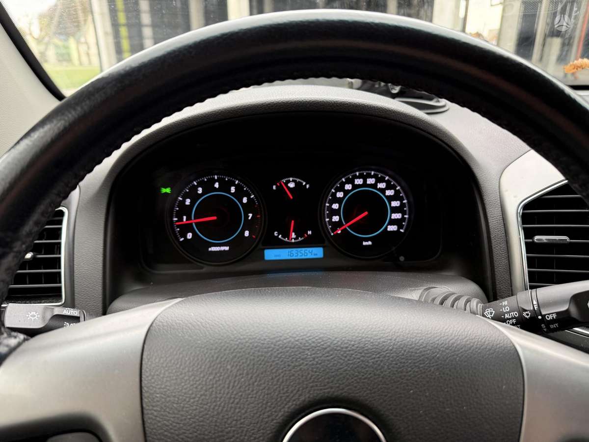 Chevrolet Captiva 2013 — photo 16
