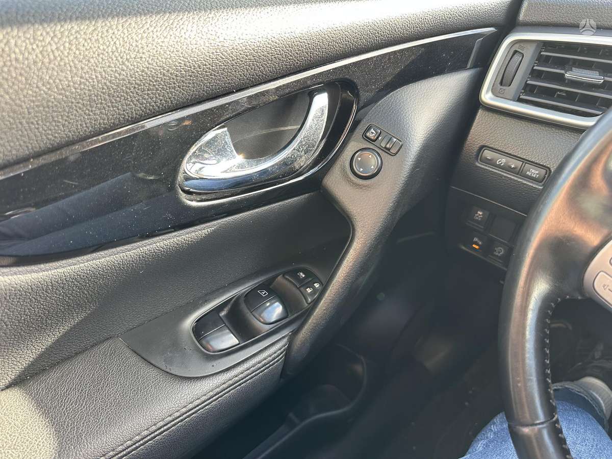 Nissan Qashqai 2015 — photo 17
