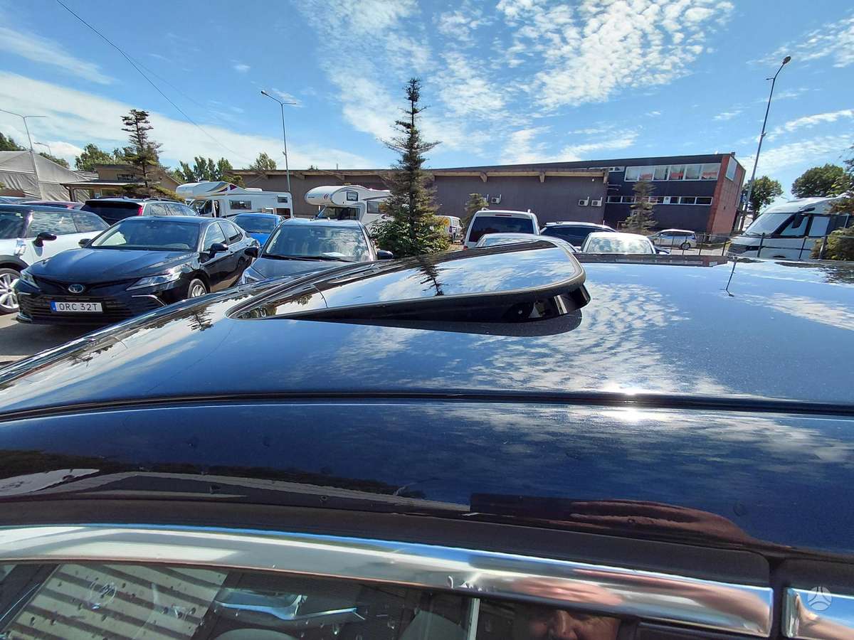 Volvo V70 2012 — photo 20
