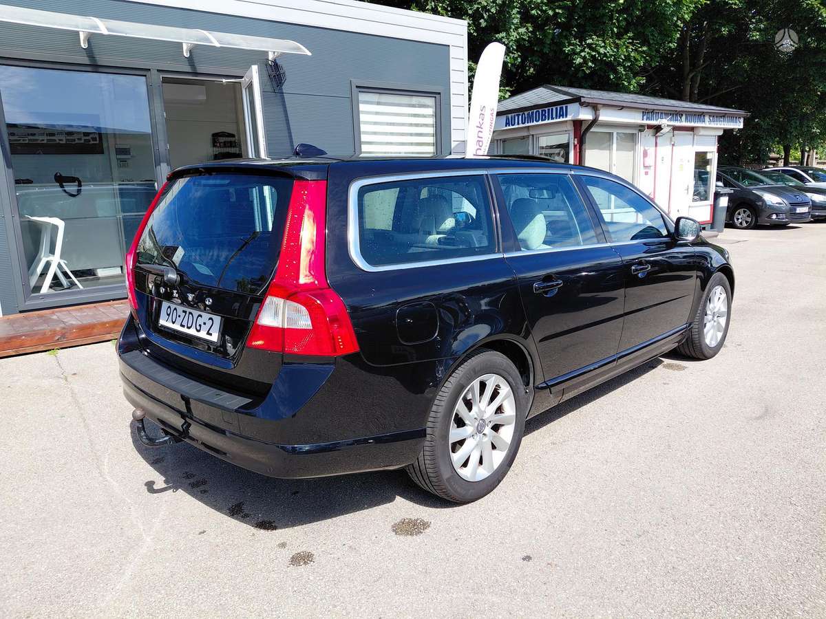 Volvo V70 2012 — photo 5