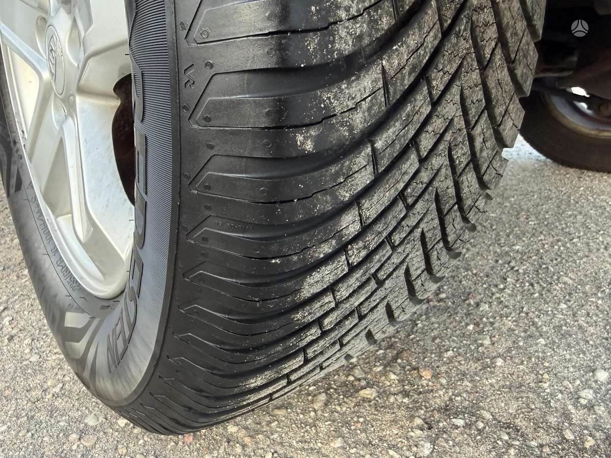 Kia Sportage 2010 — photo 18