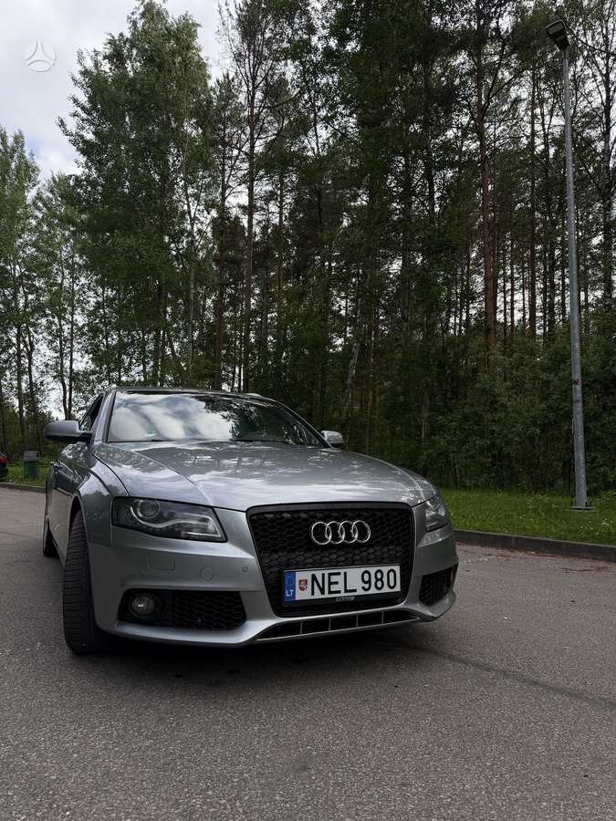 Audi A4, 2011