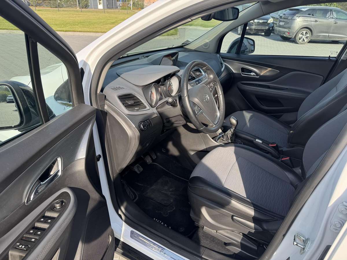 Opel Mokka 2015 — фото 11