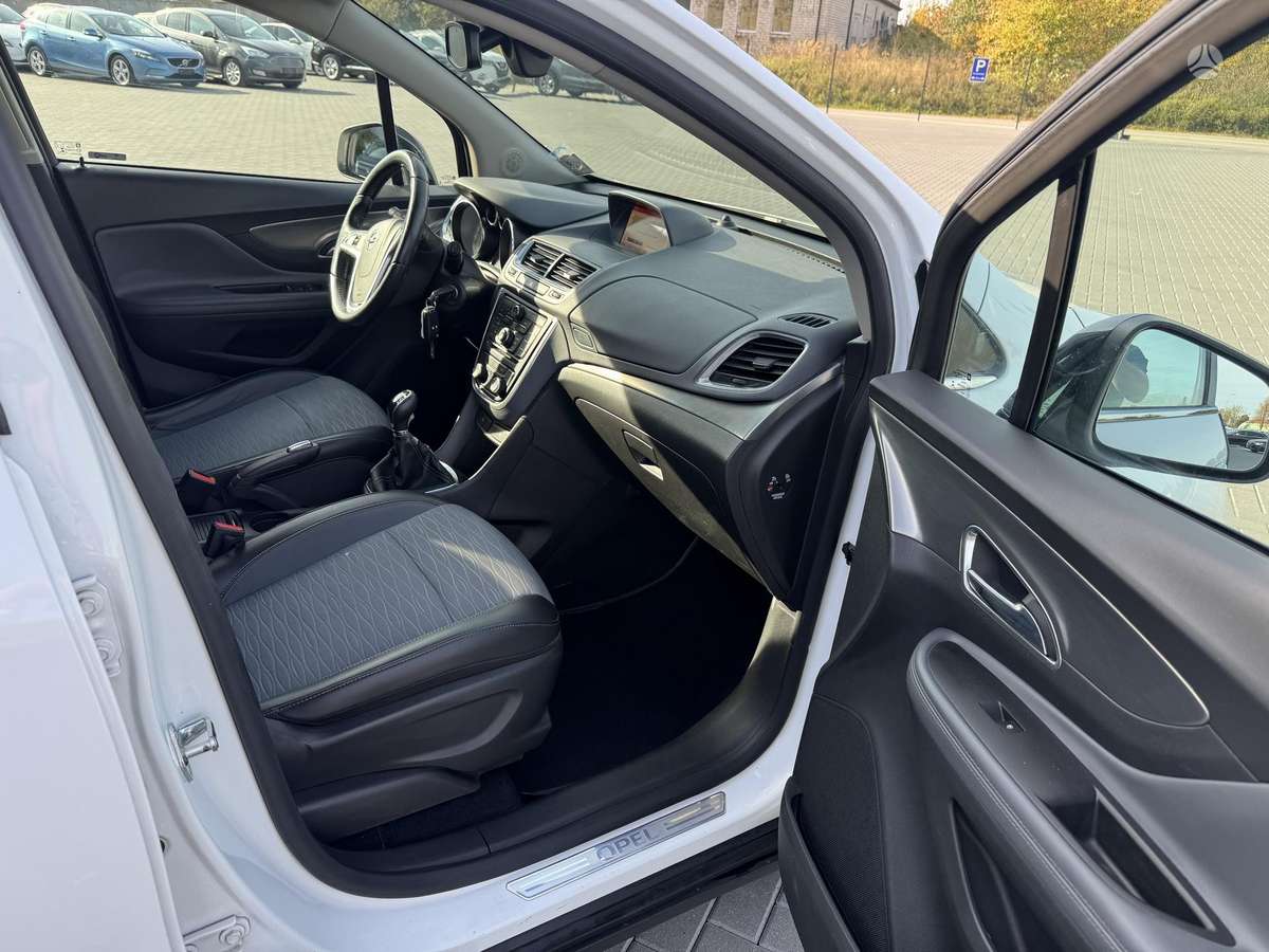 Opel Mokka 2015 — фото 20
