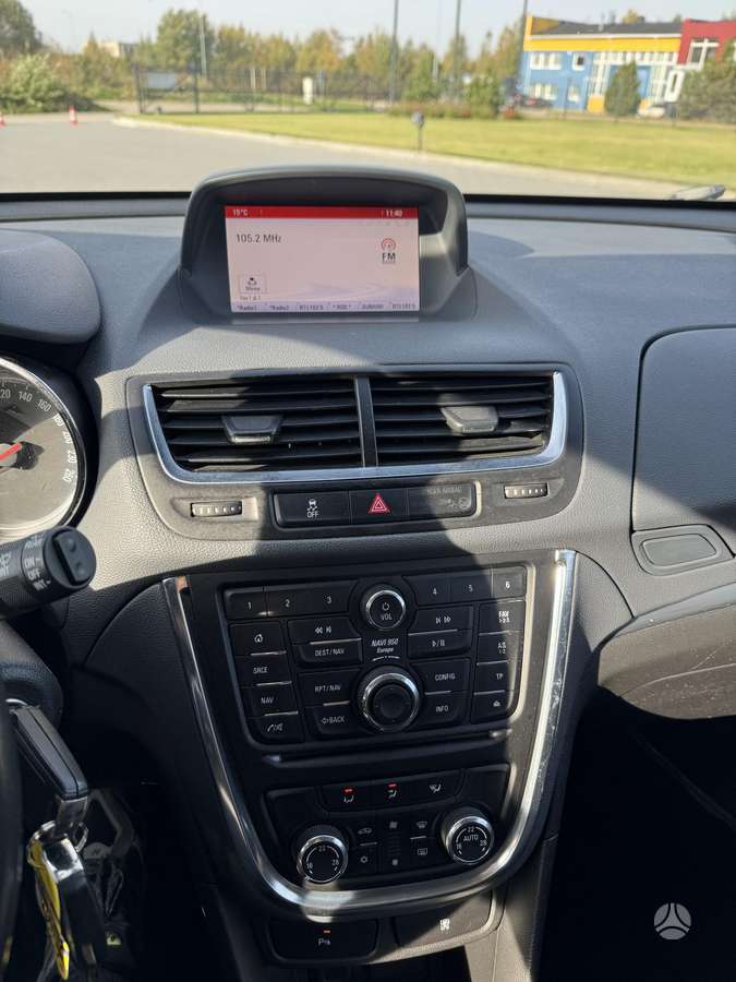 Opel Mokka 2015 — фото 23