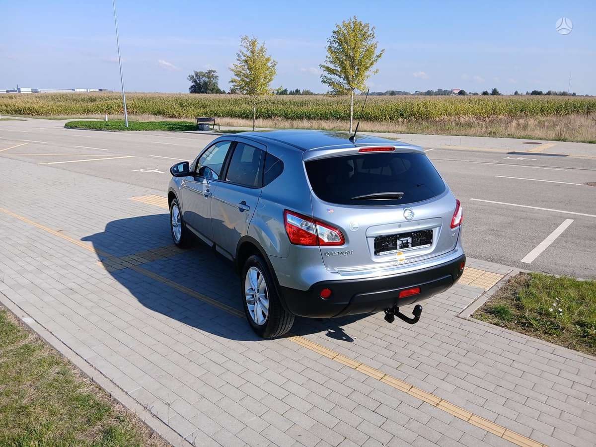 Nissan Qashqai 2011 — photo 15