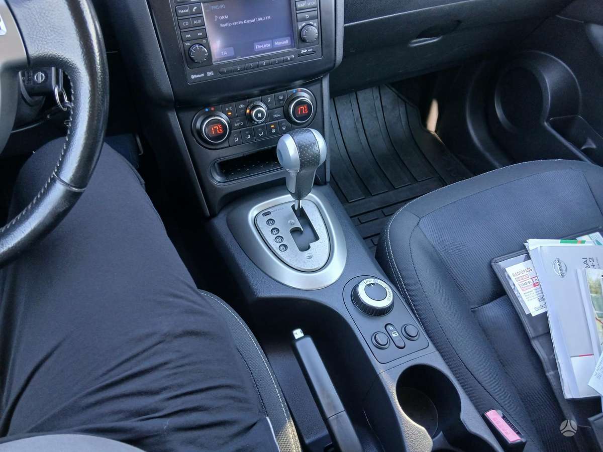 Nissan Qashqai 2011 — photo 25