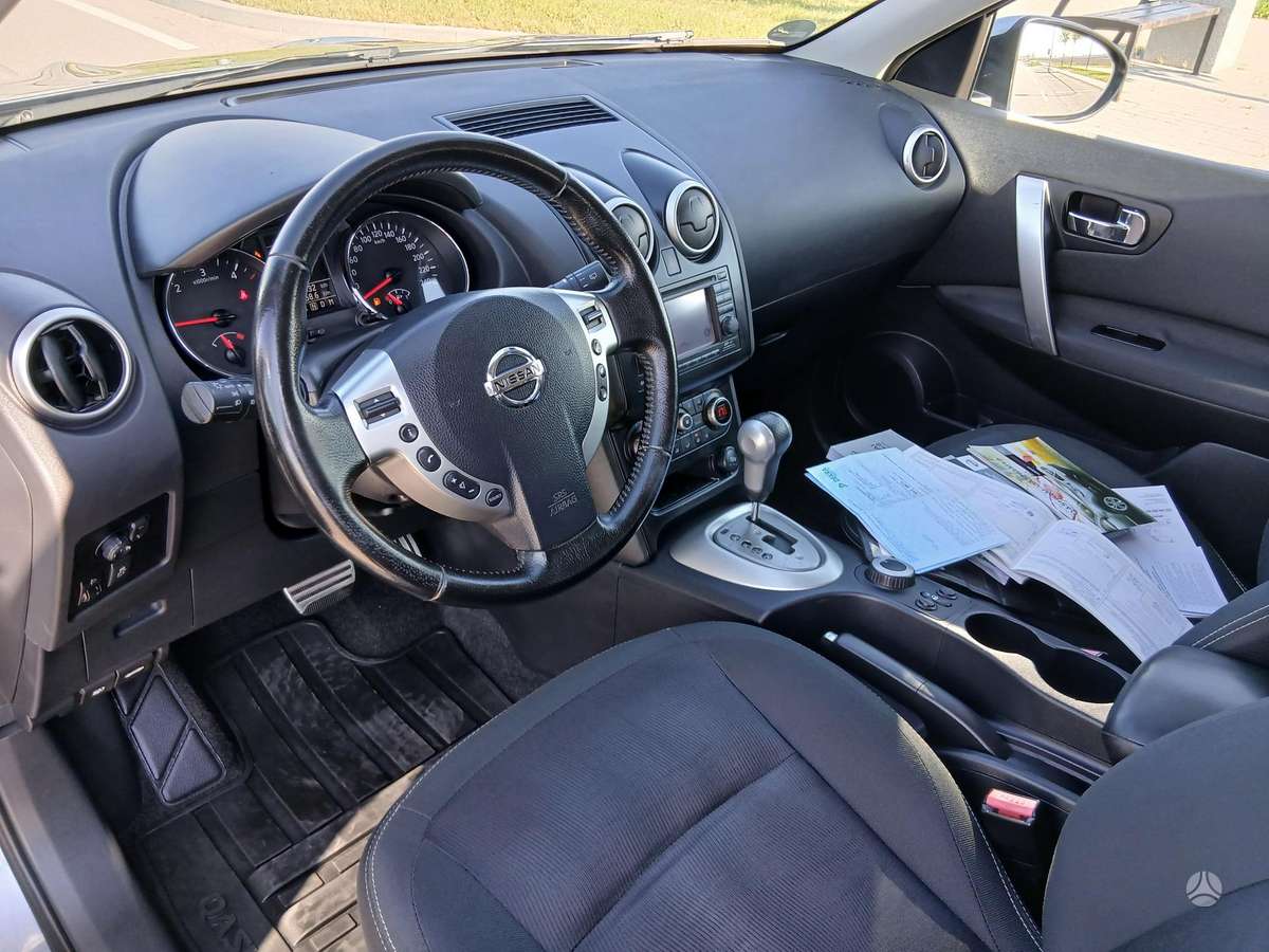 Nissan Qashqai 2011 — photo 27