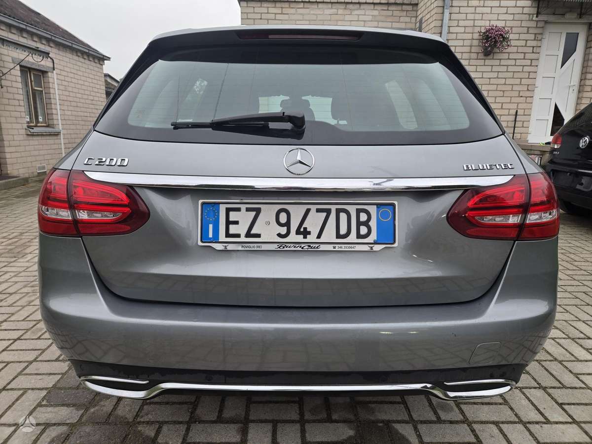 Mercedes-Benz C200 2015 — photo 5