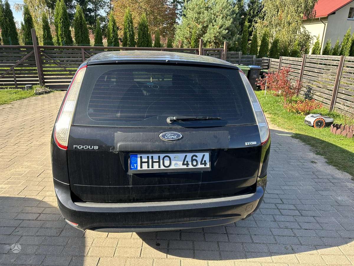 Ford Focus 2008 — engine 1560 cm³, 109 HP (80kW)