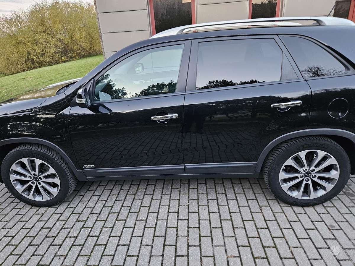 Kia Sorento 2015 — photo 14