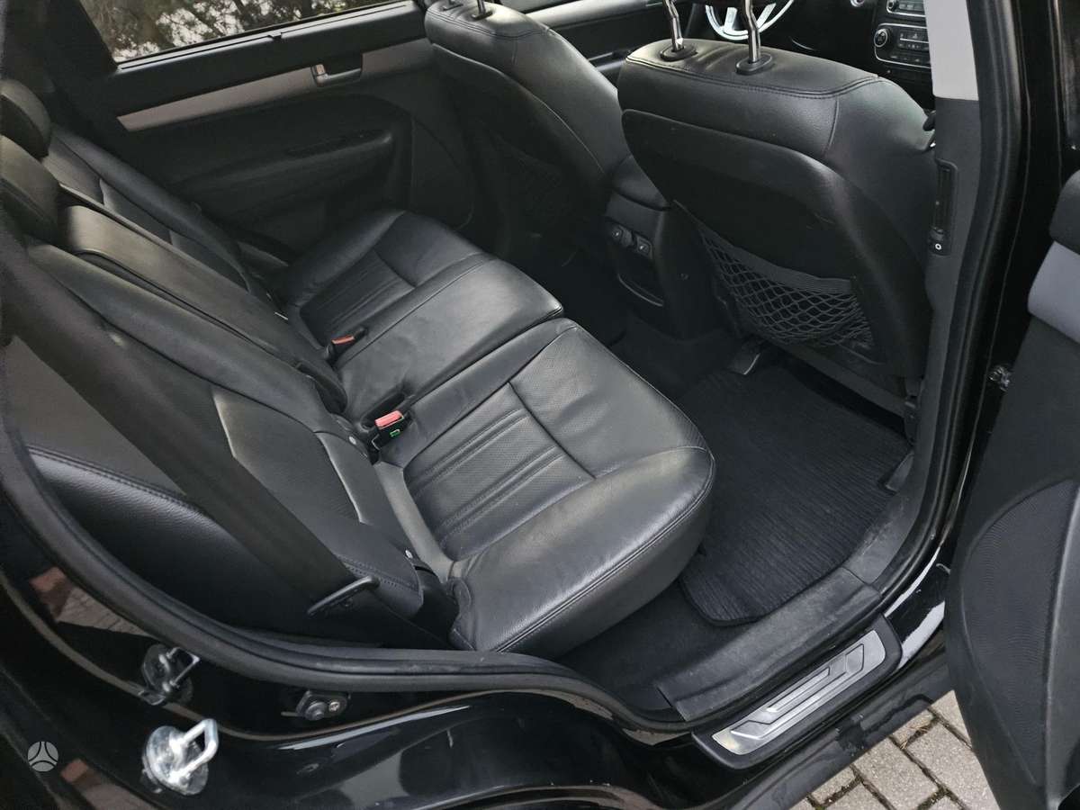Kia Sorento 2015 — photo 23