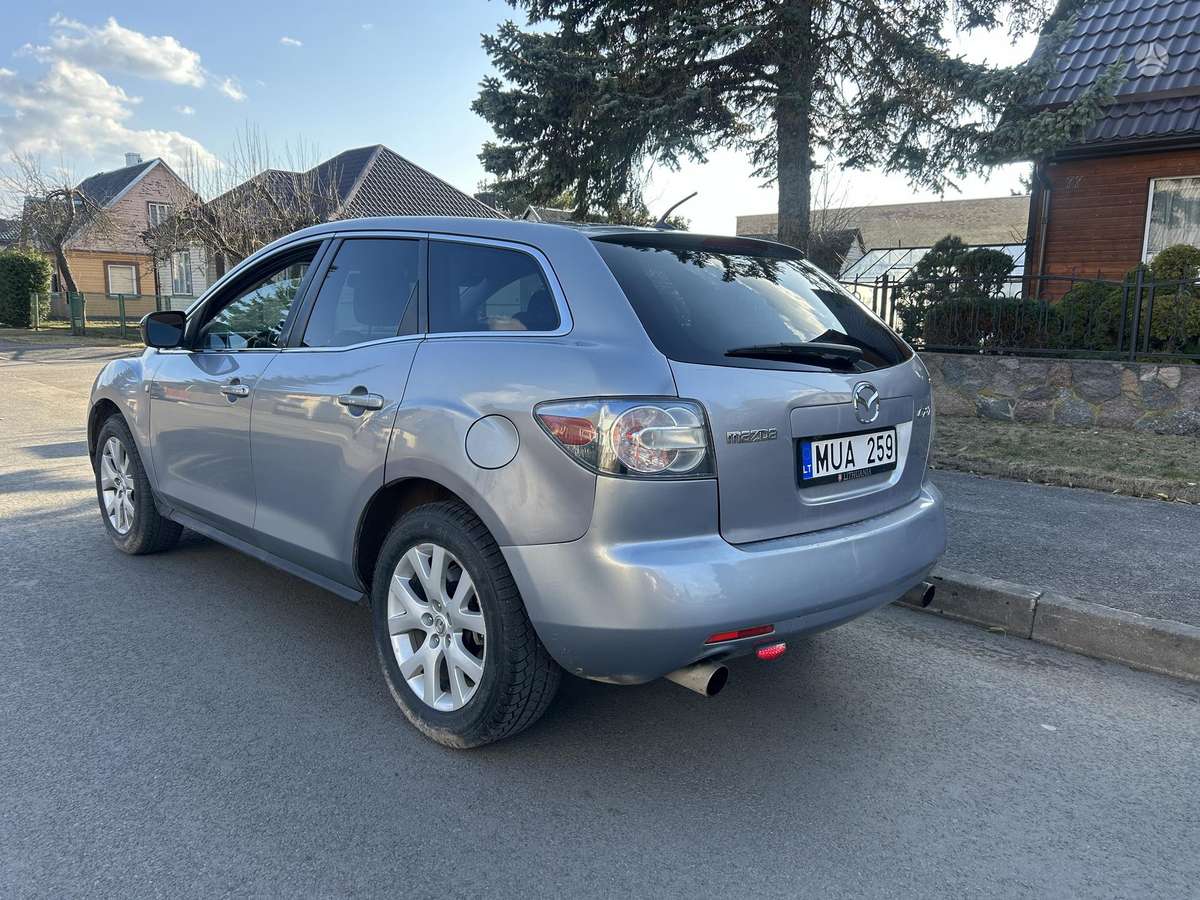 Mazda CX-7 2008 — rear view