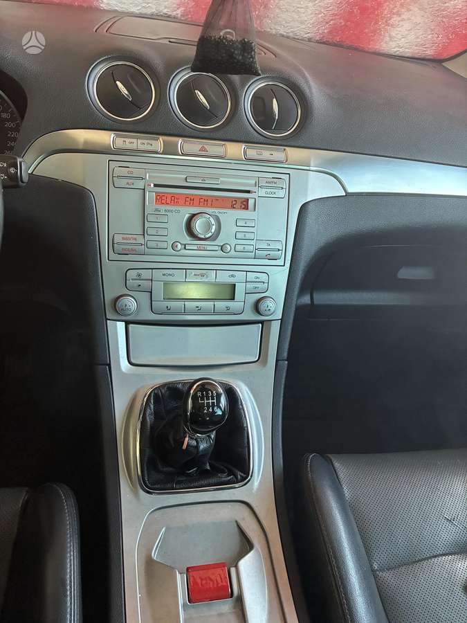 Ford S-MAX 2007 — photo 11