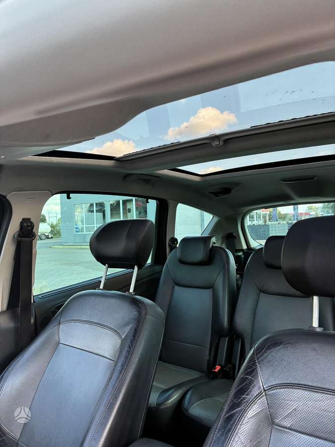 Ford S-MAX 2007 — engine 1997 cm³, 140 HP (103kW)