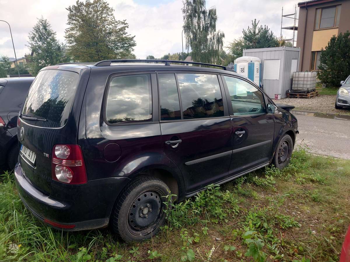Volkswagen Touran 2008 — photo 5