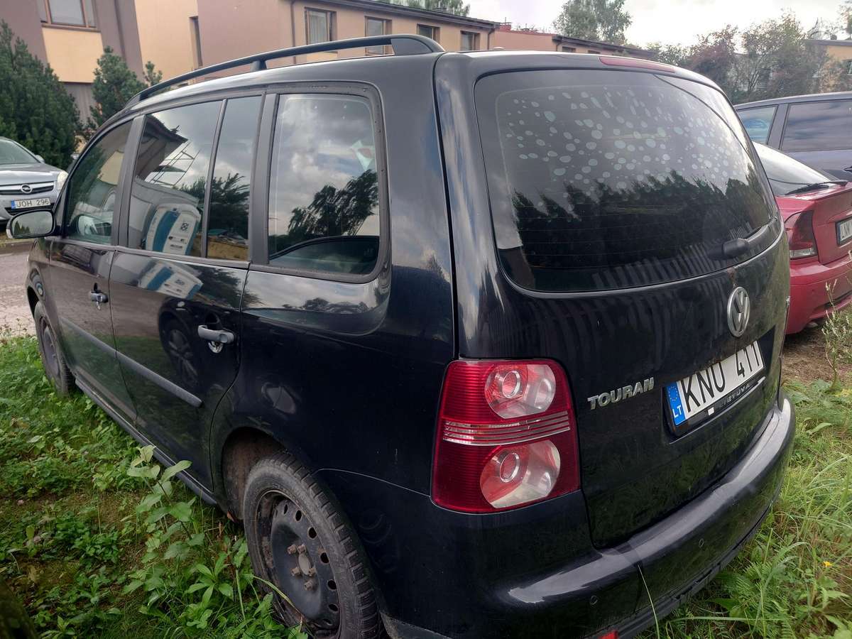 Volkswagen Touran 2008 — photo 7
