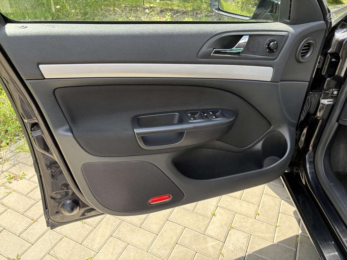 Skoda Octavia 2012 — photo 7