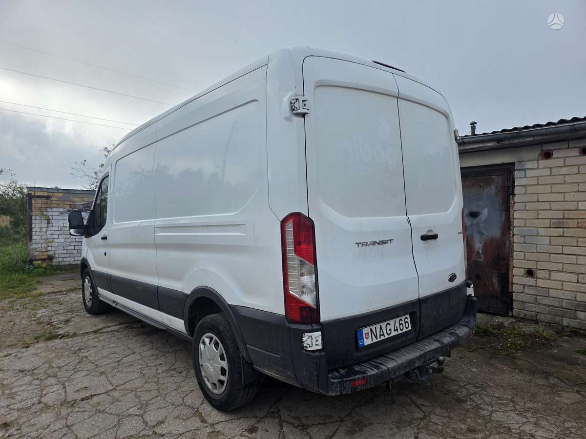 Ford Transit 2014 — engine 2000 cm³, 131 HP (96kW)