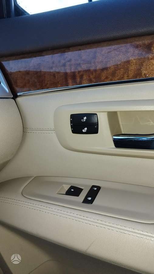 Cadillac SRX 2008 — фото 20