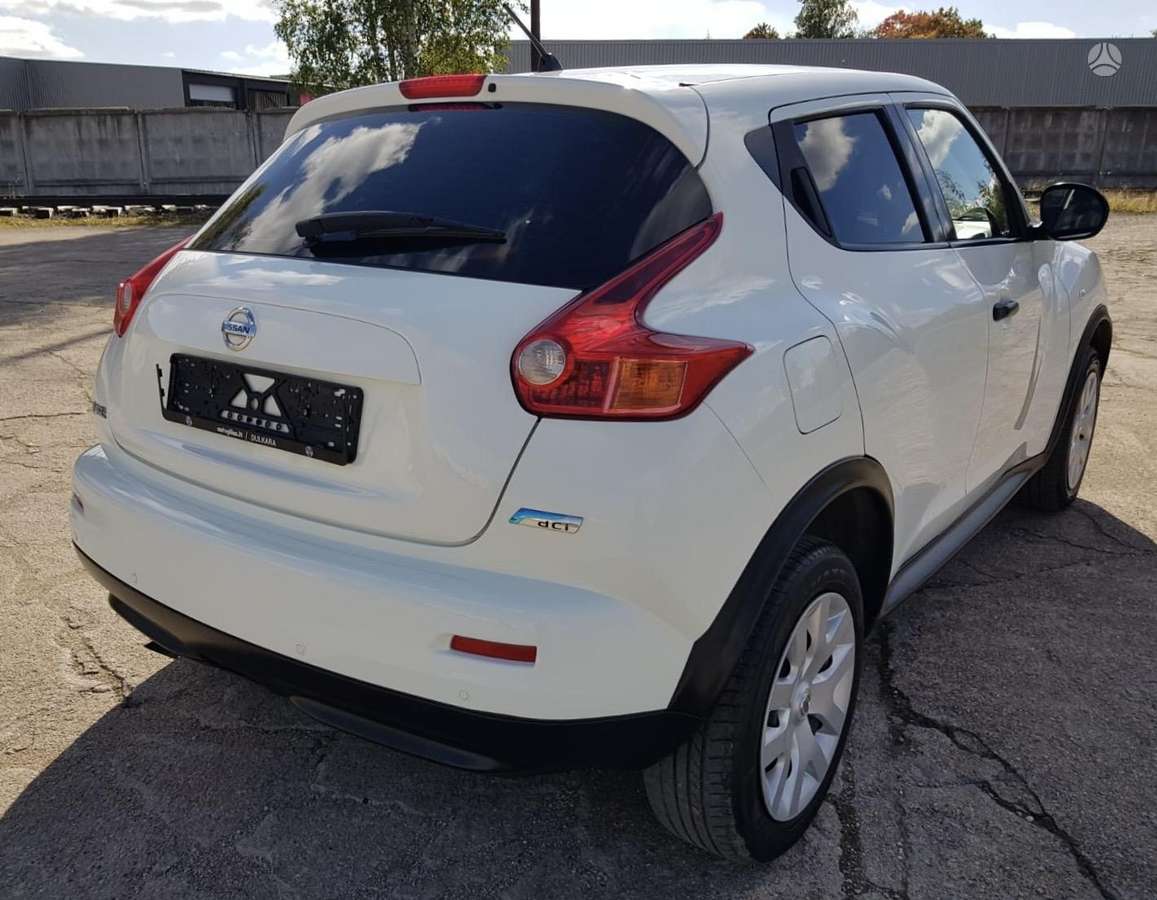 Nissan Juke 2013 — engine 1461 cm³, 110 HP (81kW)