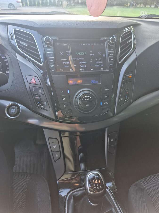 Hyundai i40 2012 — photo 13
